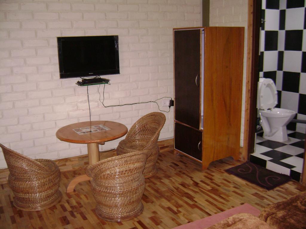 Deolo Cliff Eco Resort Kalimpong Bagian luar foto